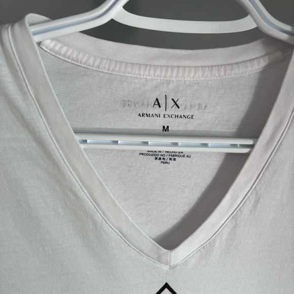 Armani exchange v-neck white and black logo t-shirt medium - Picture 3 of 4